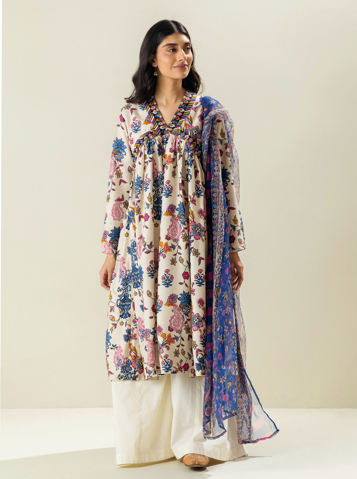 3 PIECE - PRINTED VISCOSE SUIT - CREME DE LA CREME MORBAGH SU_23   