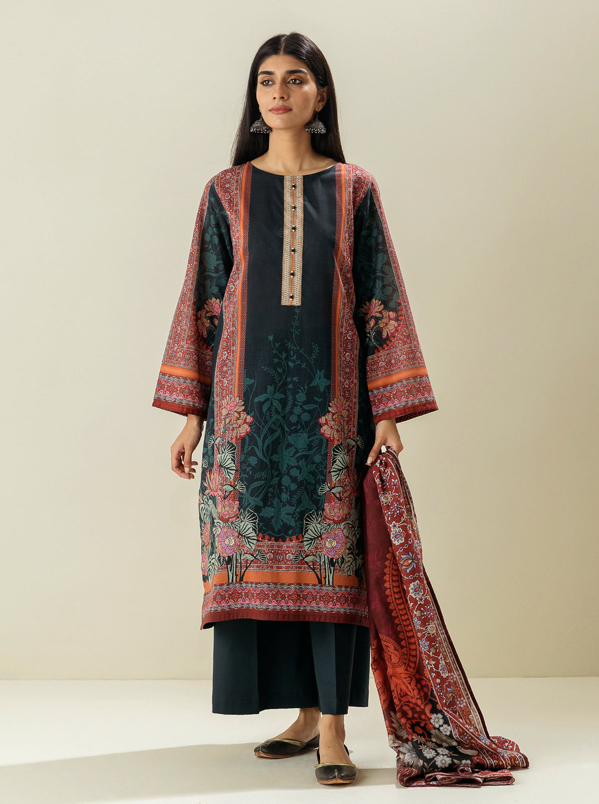 3 PIECE - PRINTED LAWN SUIT - MODERN WEAVES MORBAGH SU_23   