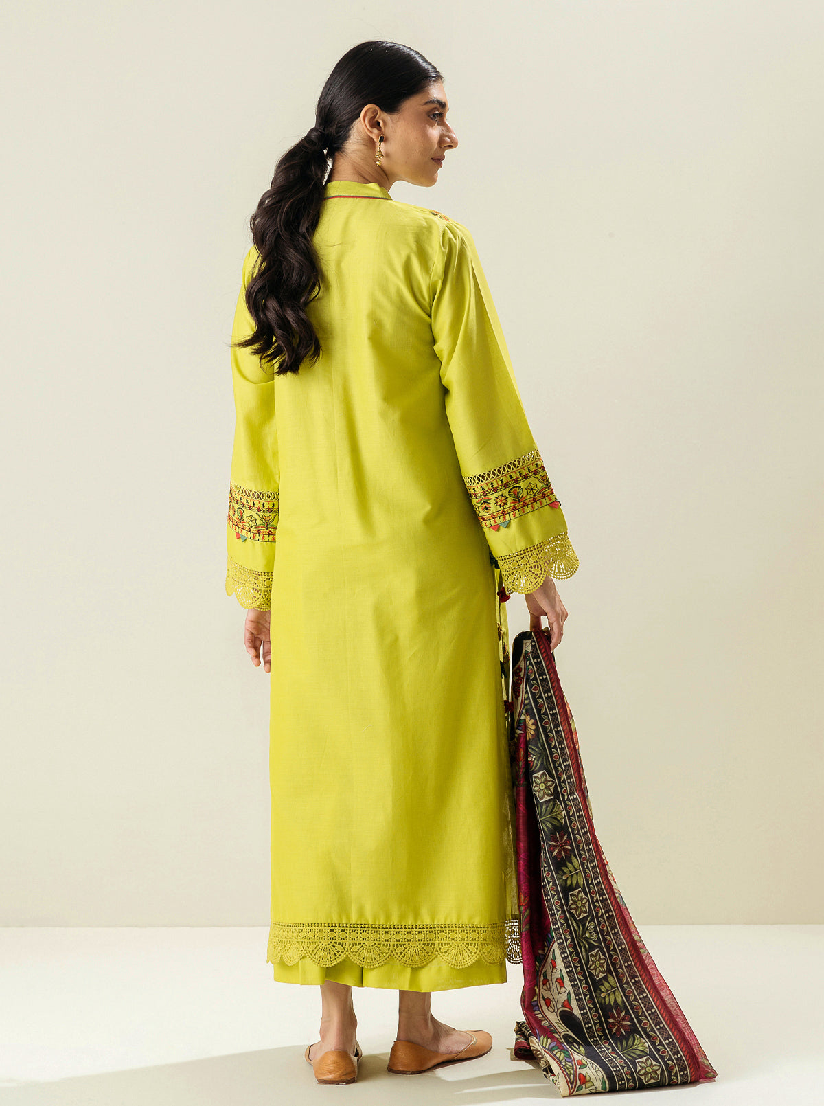 3 PIECE - EMBROIDERED LAWN SUIT - BAGHDAD SPRING MORBAGH SU_23   