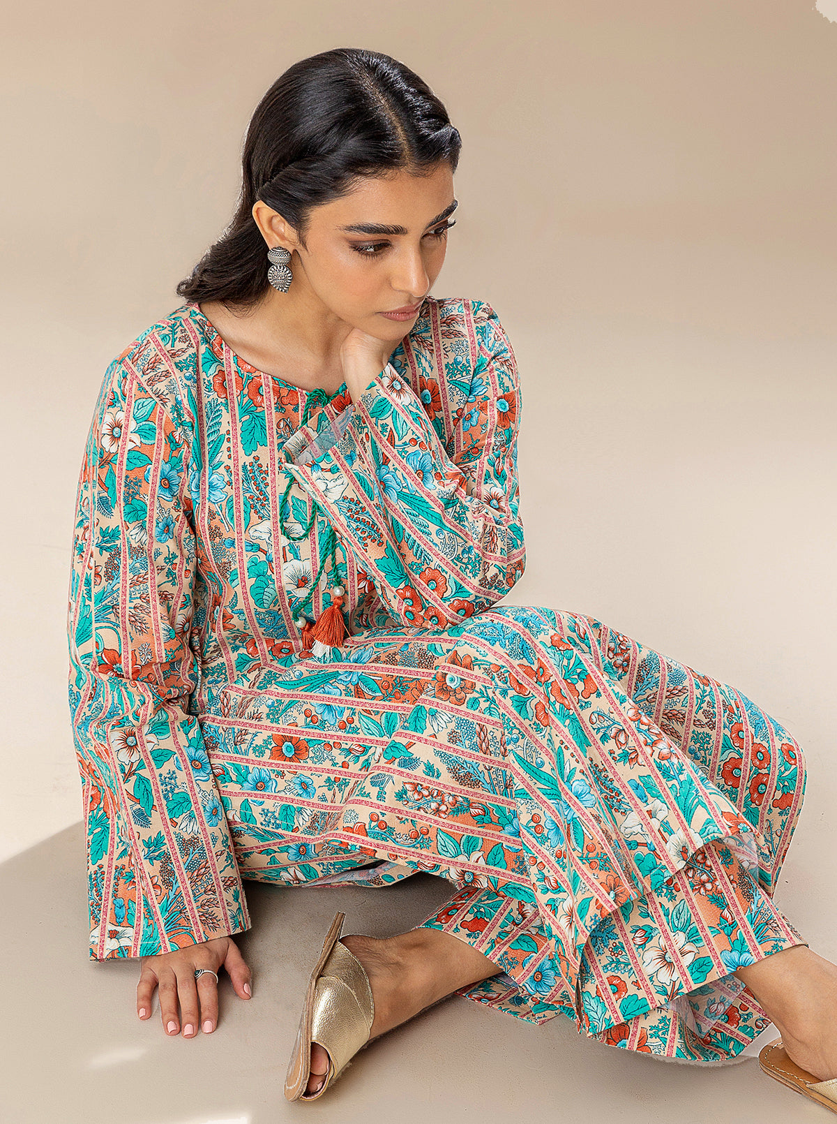 2 PIECE PRINTED LAWN SUIT-DAYDREAM FLOW BT-MORBAGH SU_24   