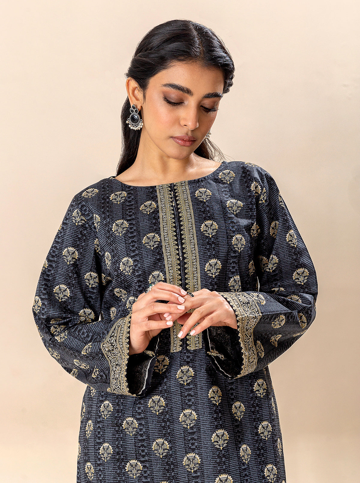 2 PIECE PRINTED LAWN SUIT-COAL SECRET BT-MORBAGH SU_24   