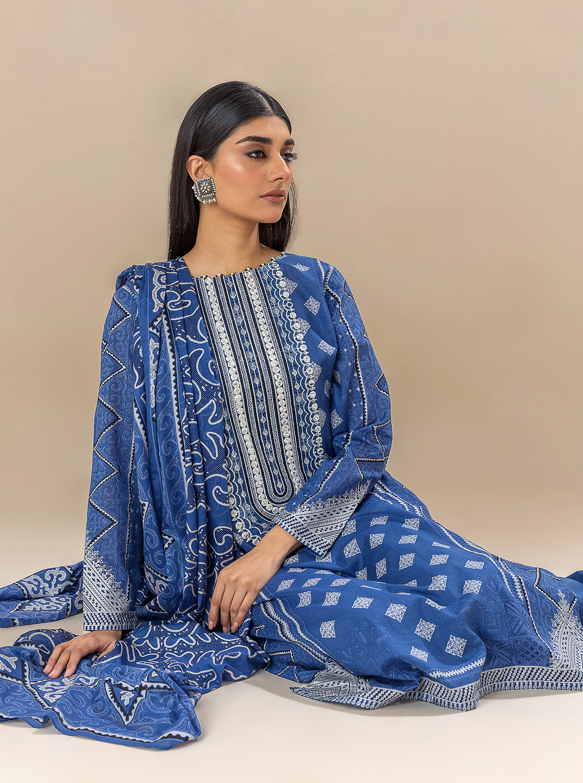 3 PIECE EMBROIDERED LAWN SUIT-BRIGHT STAR BT-MORBAGH SU_24   