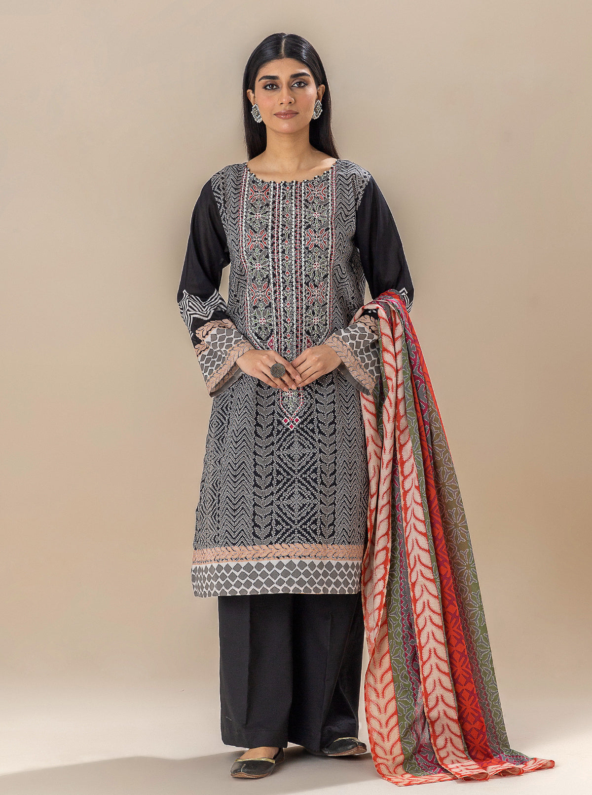 3 PIECE EMBROIDERED LAWN SUIT-EBONY BLISS BT-MORBAGH SU_24   