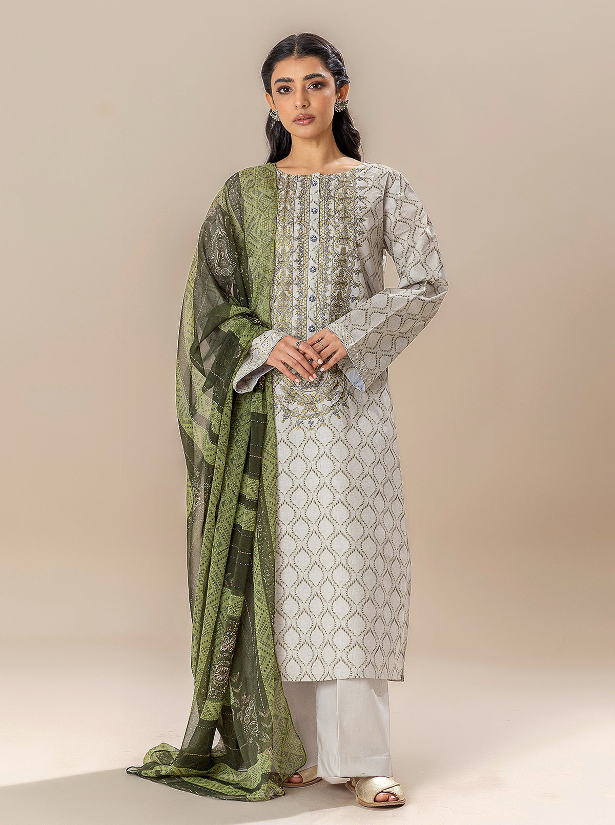 3 PIECE EMBROIDERED LAWN SUIT-CLOUD DANCE BT-MORBAGH SU_24   