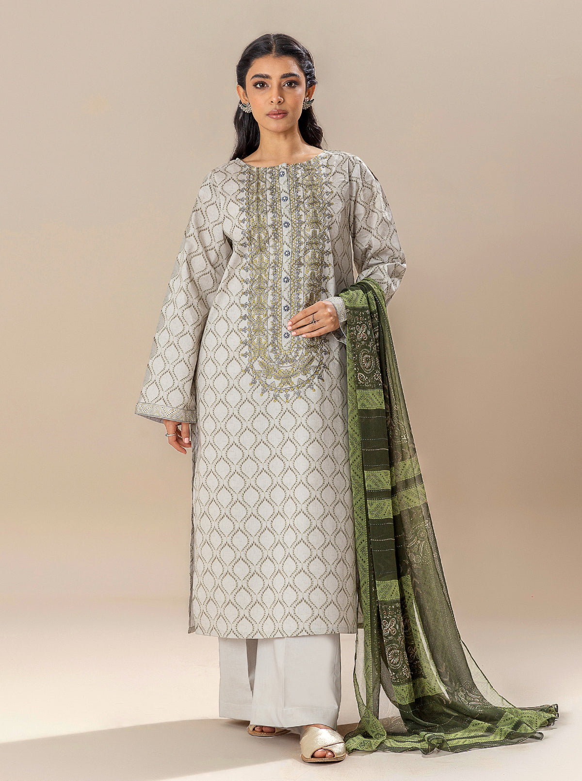 3 PIECE EMBROIDERED LAWN SUIT-CLOUD DANCE BT-MORBAGH SU_24   