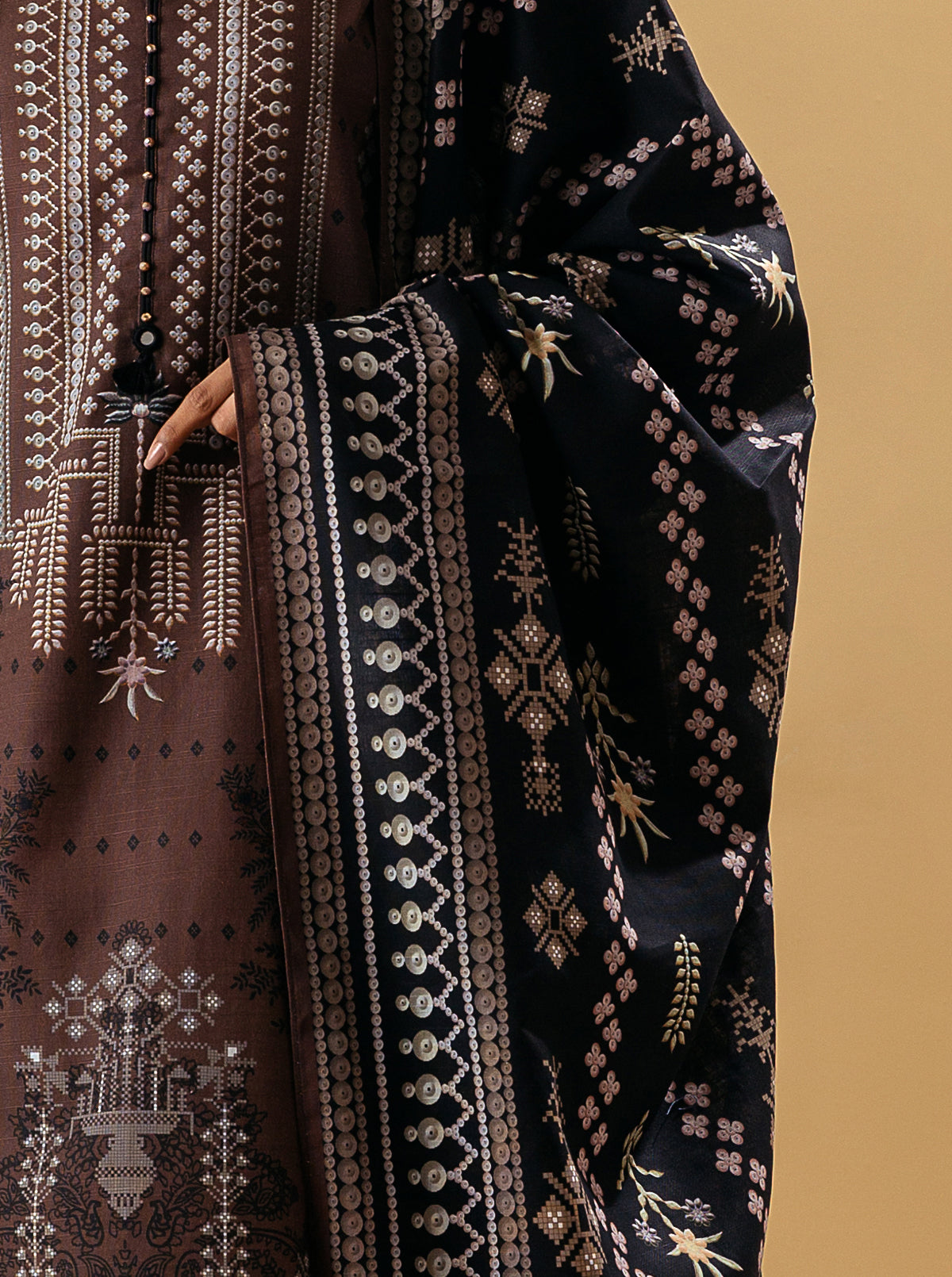 3 PIECE - PRINTED KHADDAR SUIT - WARM HUES MORBAGH WN_22   