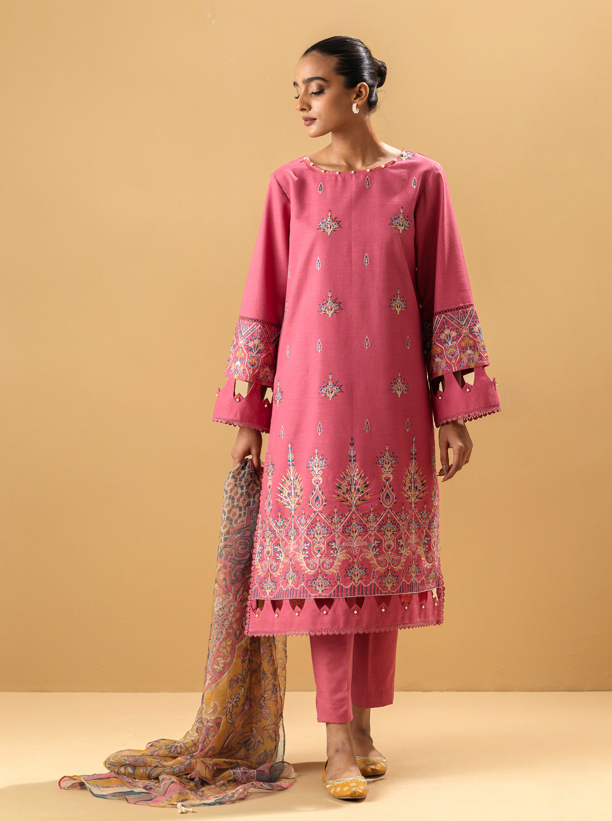 3 PIECE - EMBROIDERED KHADDAR SUIT - ZION MORBAGH WN_22   
