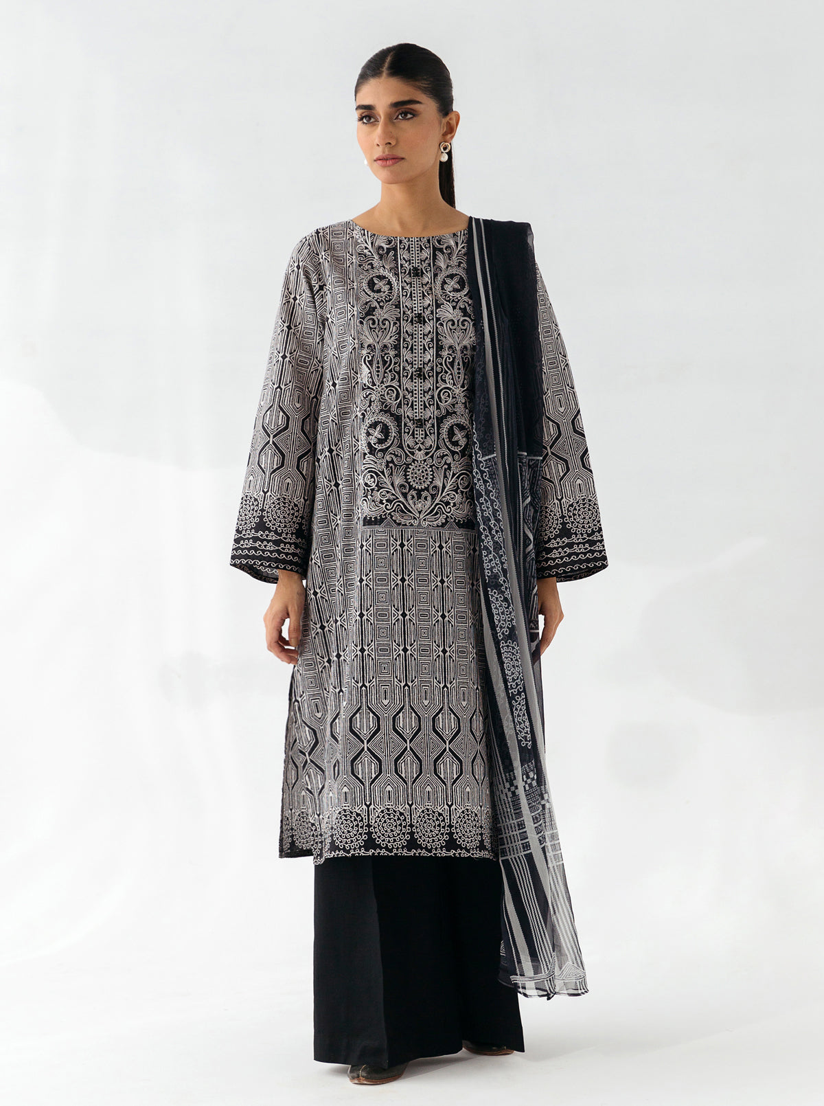 2 PIECE - EMBROIDERED CAMBRIC SUIT - MYSTERY GEM MORBAGH WN_23   