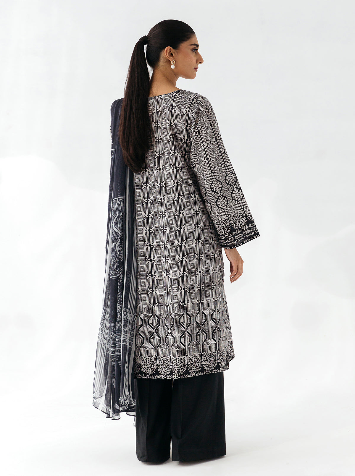 2 PIECE - EMBROIDERED CAMBRIC SUIT - MYSTERY GEM MORBAGH WN_23   