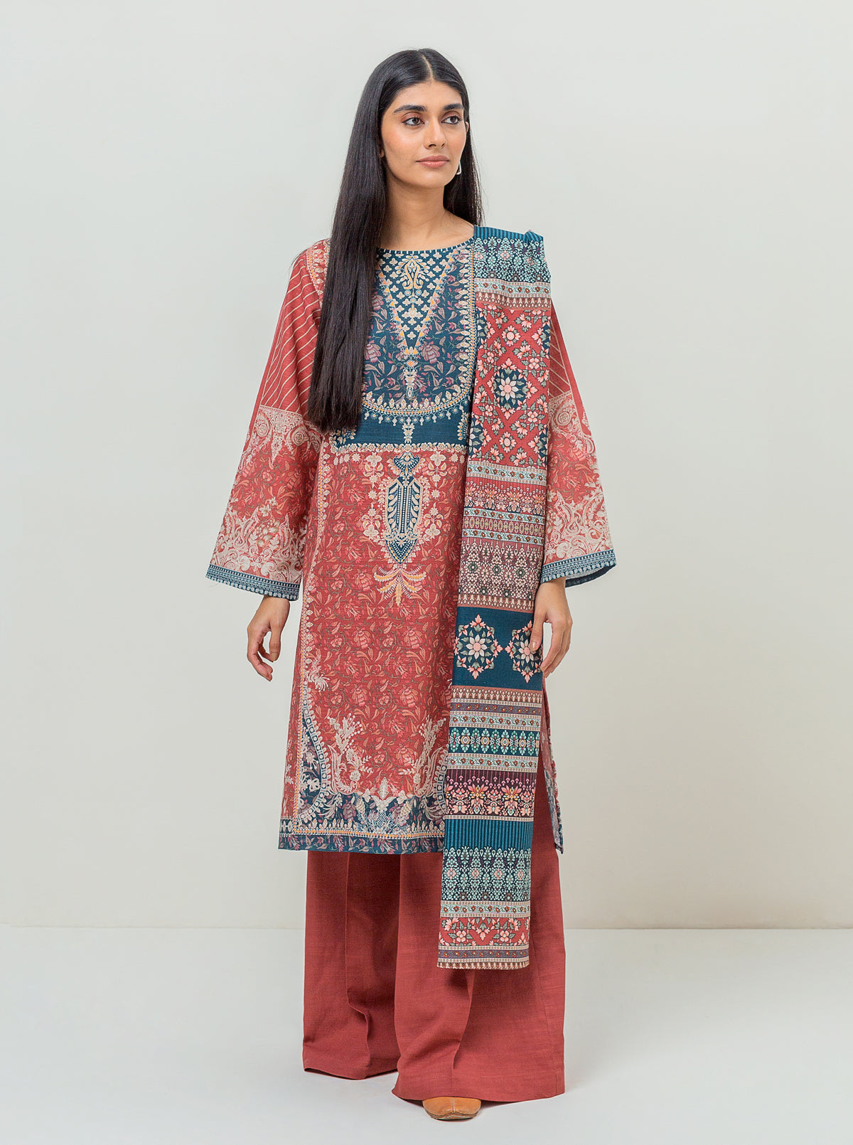 3 PIECE PRINTED KHADDAR SUIT-DUSKY ORCHID (UNSTITCHED)