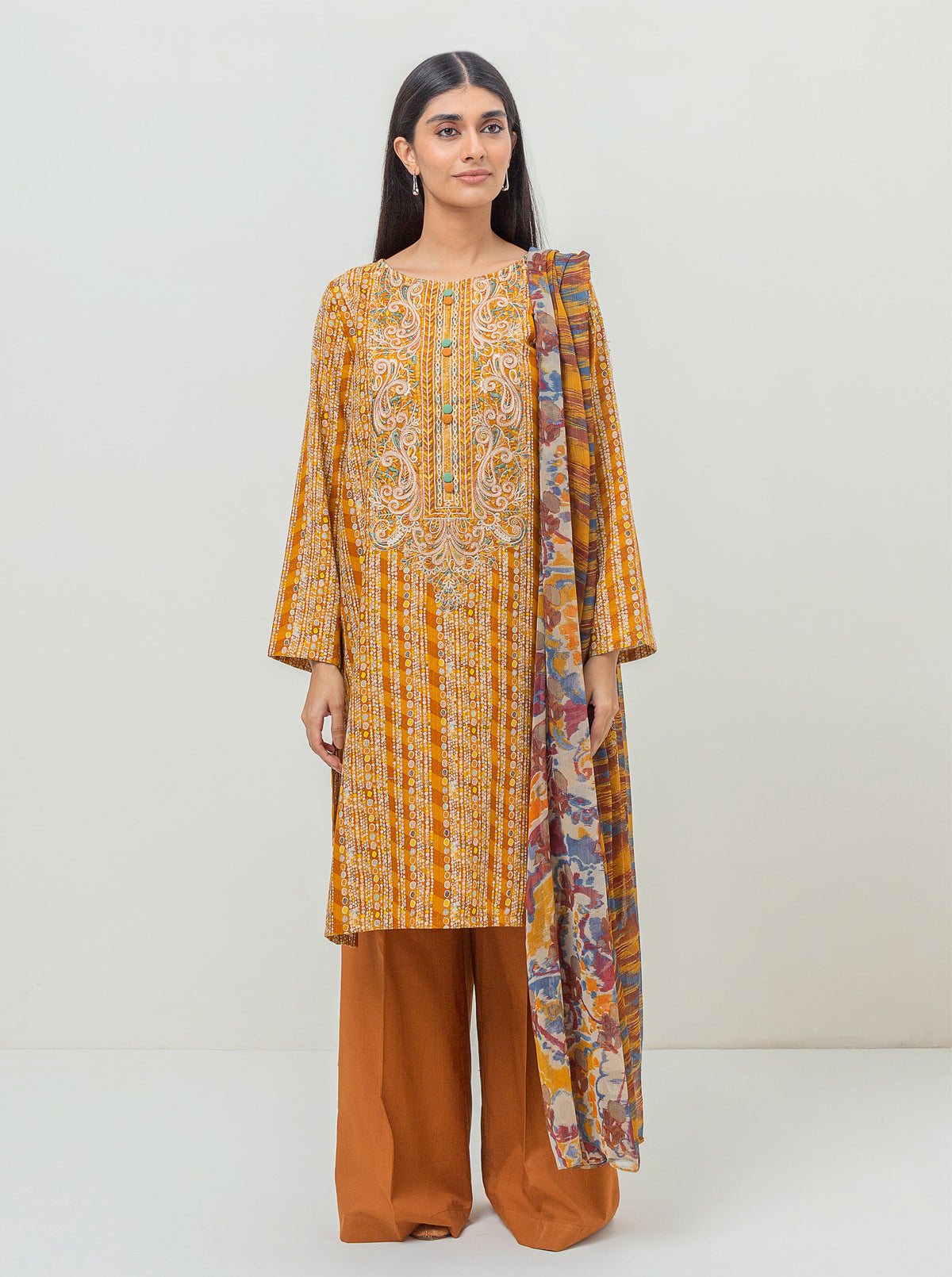 3 PIECE - EMBROIDERED KHADDAR SUIT - SUNSET DAYS MORBAGH WN_23   
