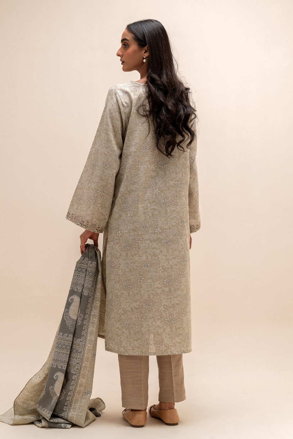 3 PIECE EMBROIDERED KHADDAR SUIT-WHISPERING BEIGE (UNSTITCHED)