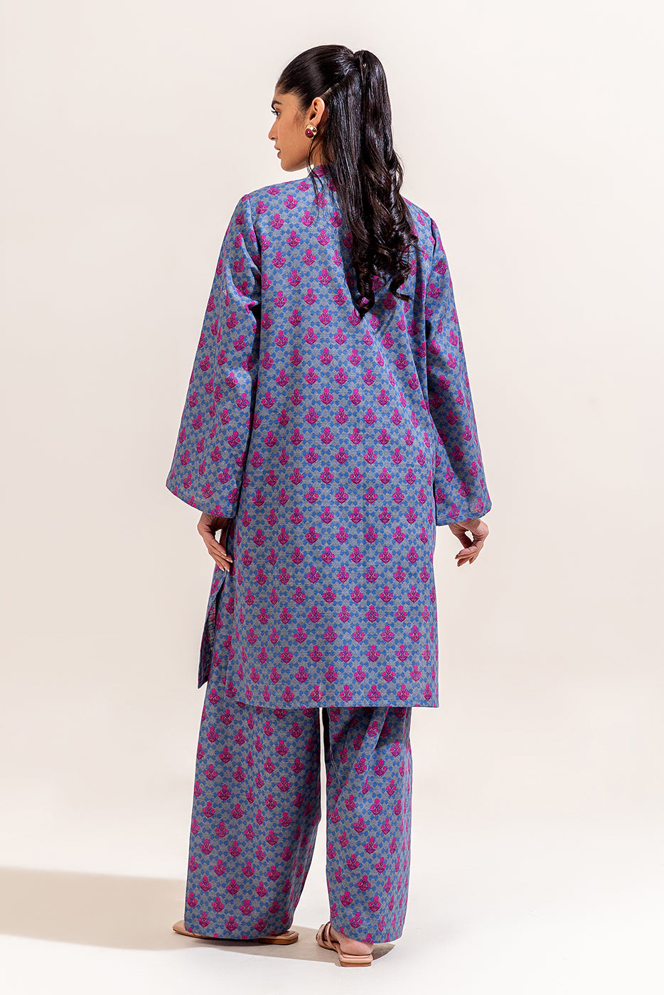 2 PIECE PRINTED KHADDAR SUIT-PLUM FANTASY (UNSTITCHED)