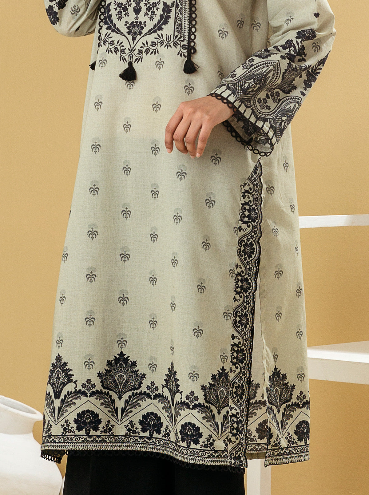 1 PIECE - PRINTED LAWN SHIRT - MAJESTIC BLOOM MORBAGH SU_22   