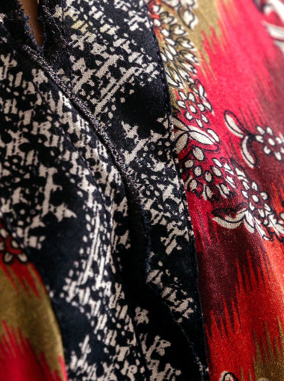 1 PIECE - PRINTED LAWN SHIRT - PAISLEY GLEAM MORBAGH SU_22   