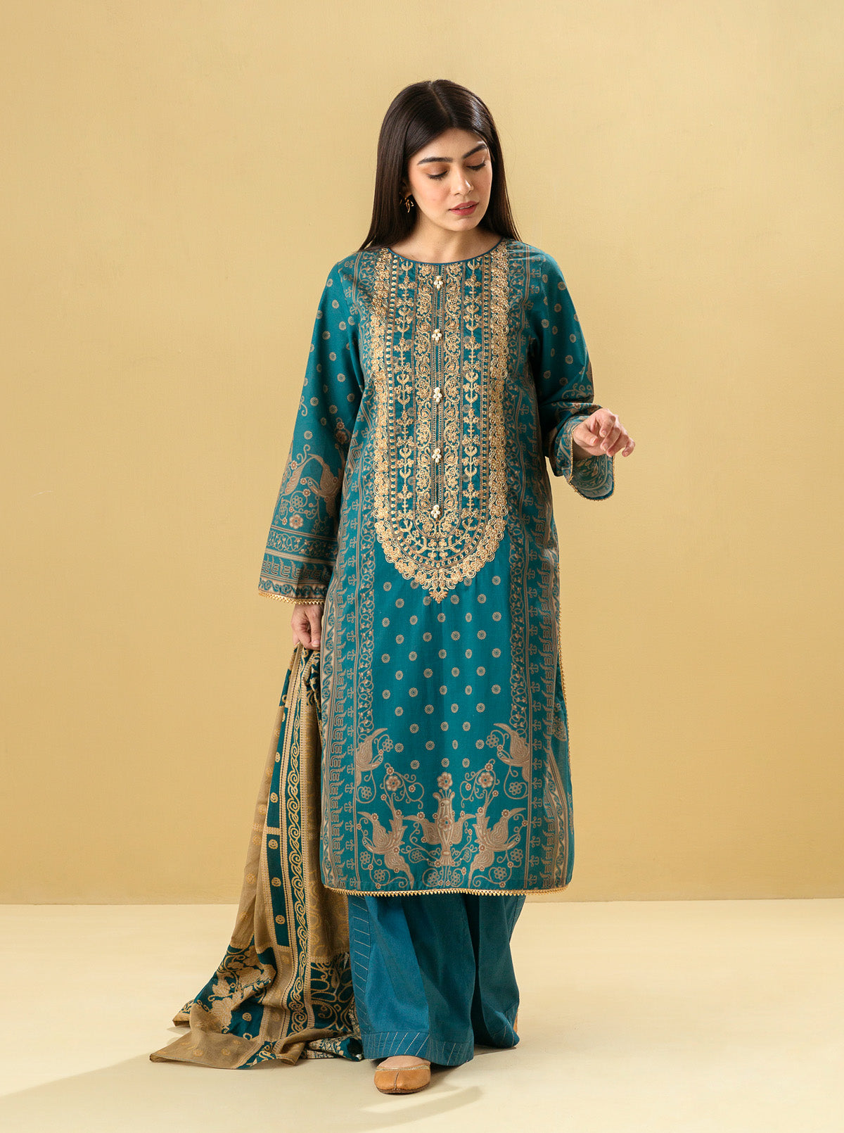 3 PIECE - EMBROIDERED LAWN SUIT - MYTHIC ENTHIC MORBAGH SU_22   