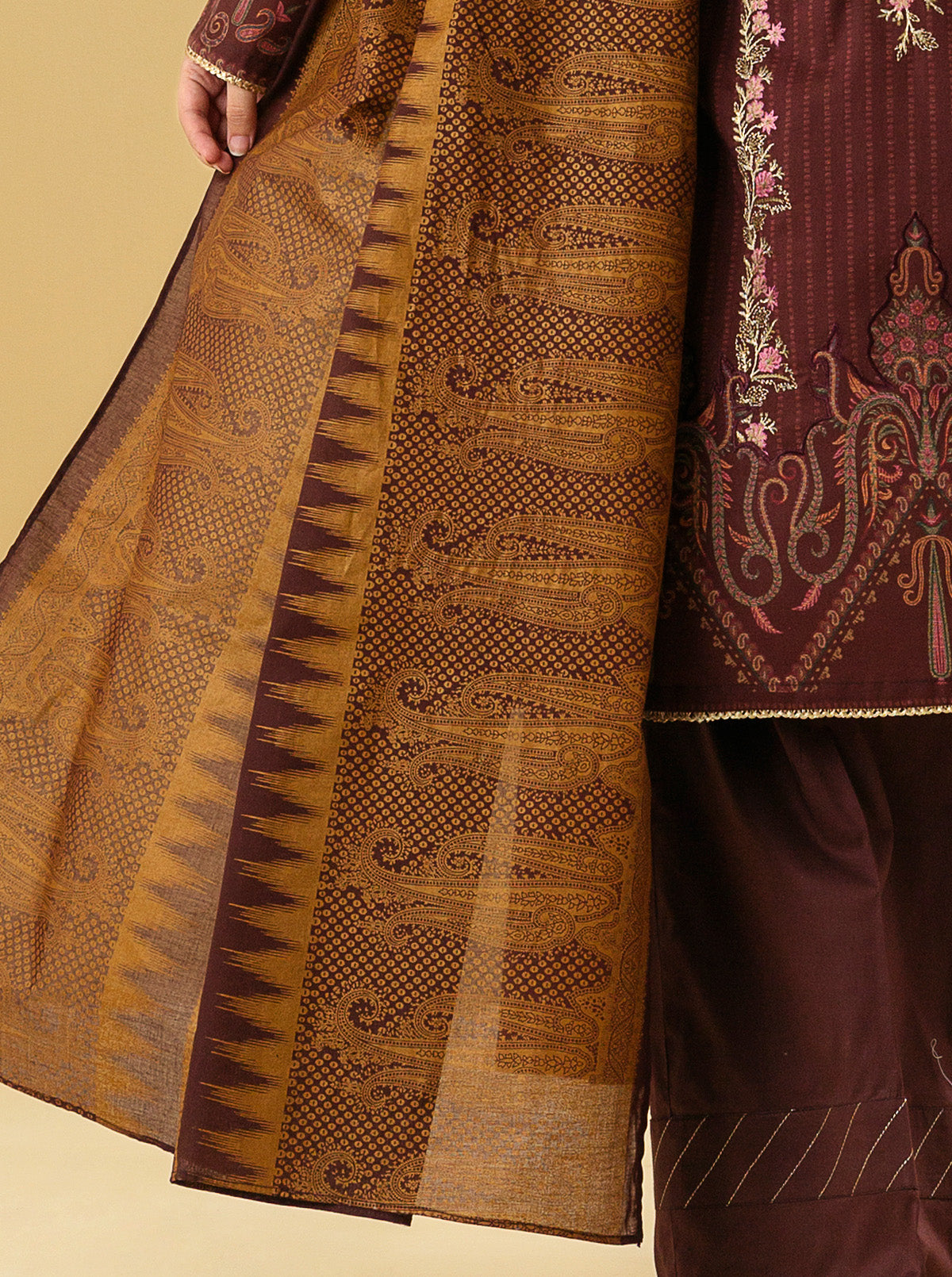 3 PIECE - EMBROIDERED LAWN SUIT - ENCHANTED JEWEL MORBAGH SU_22   