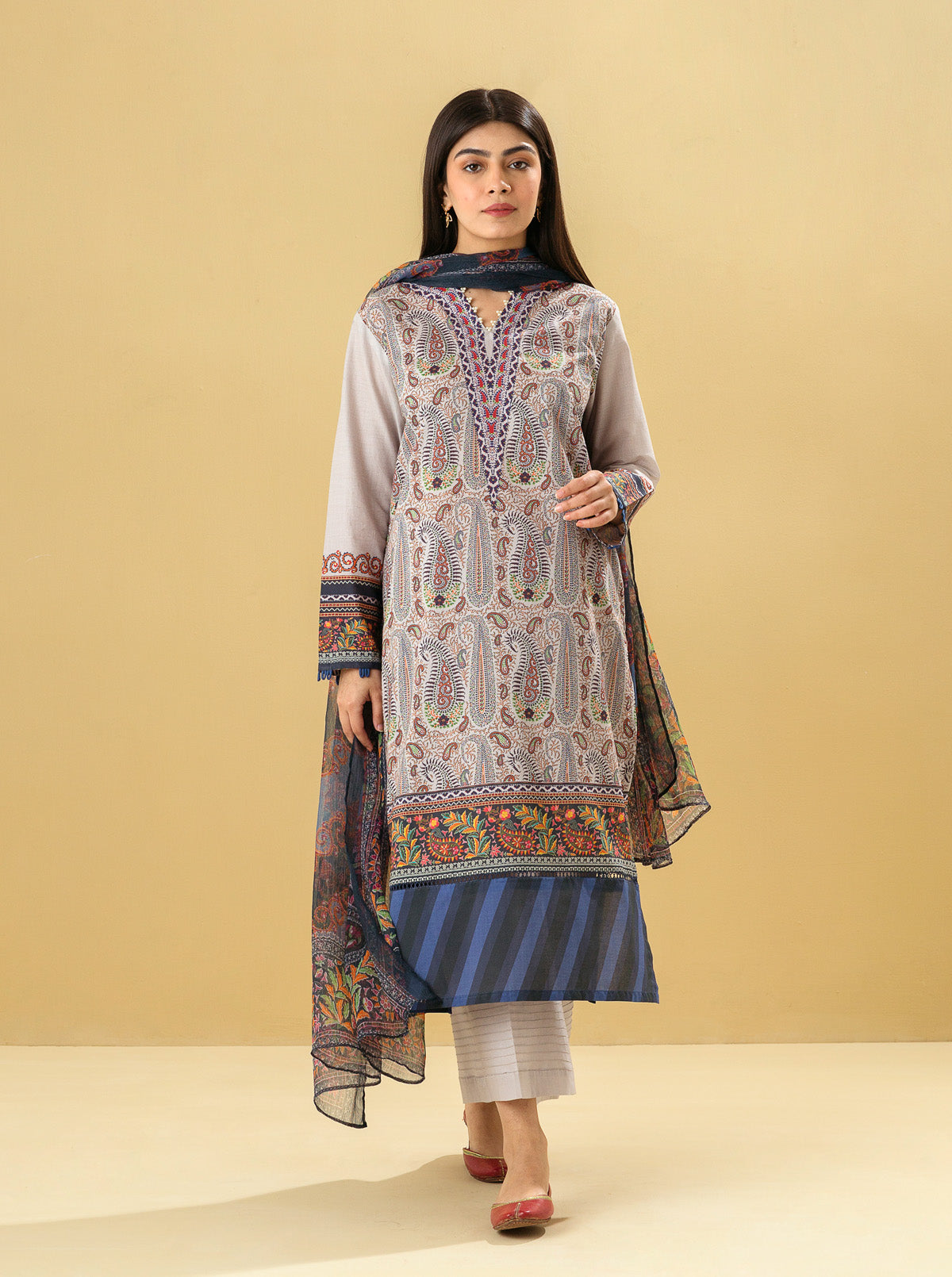 3 PIECE - PRINTED LAWN SUIT - PAISLEY DIVINE MORBAGH SU_22   