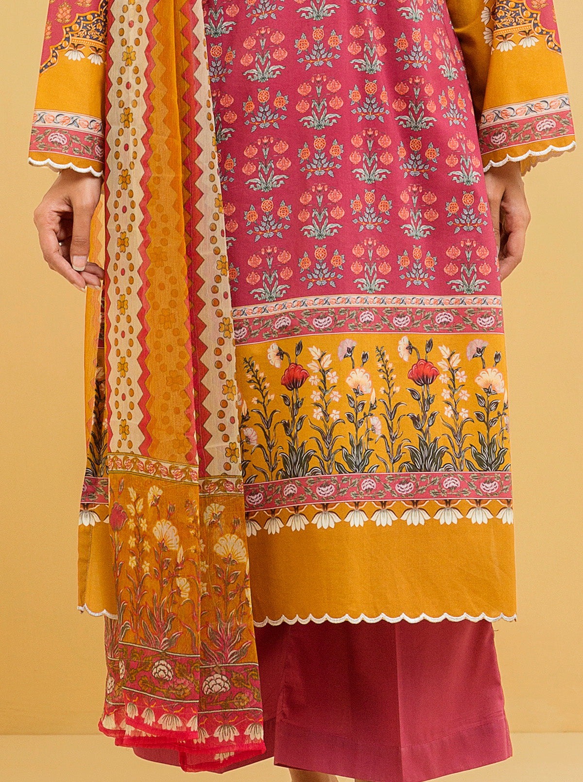 3 PIECE - PRINTED LAWN SUIT - BLOOMING BOUQUET MORBAGH SU_22   