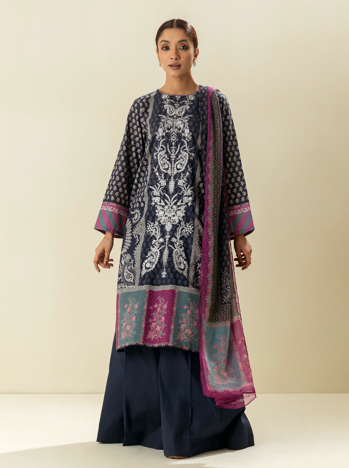 3 PIECE - EMBROIDERD LAWN SUIT - CLOUD DANCER MORBAGH SU_23   