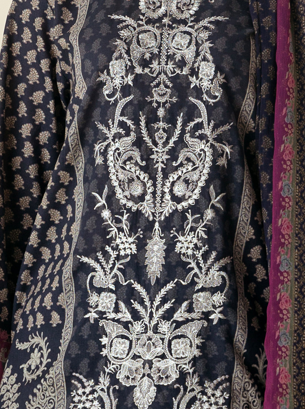 3 PIECE - EMBROIDERD LAWN SUIT - CLOUD DANCER MORBAGH SU_23   