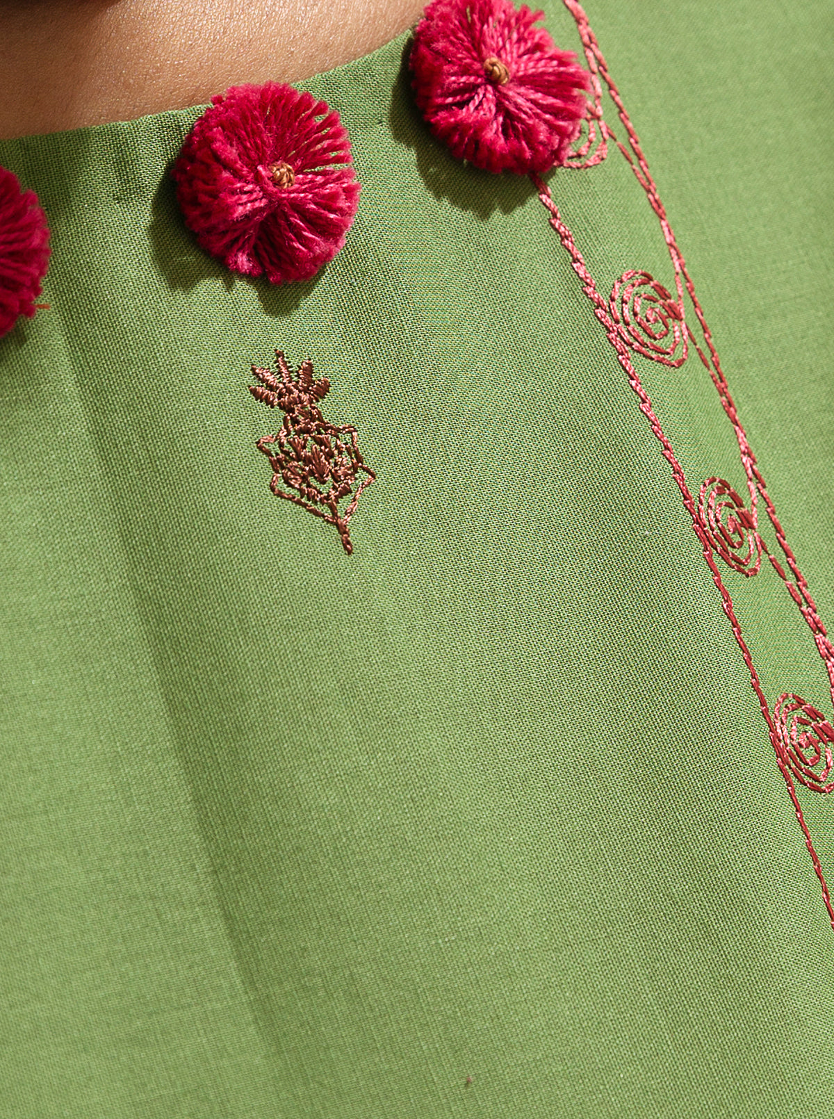 3 PIECE - EMBROIDERD LAWN SUIT - EVERGREEN BEAUTY MORBAGH SU_23   