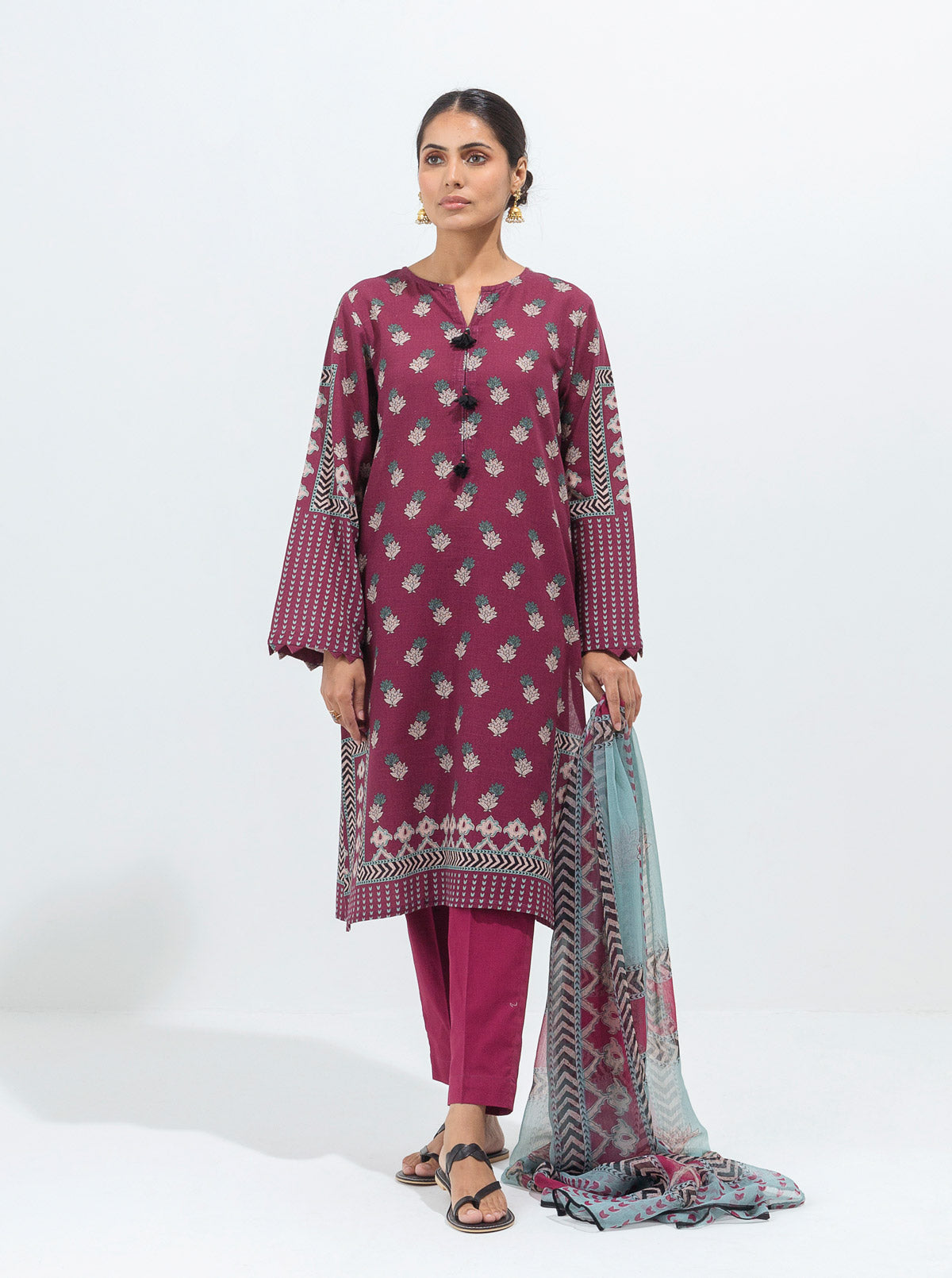 3 PIECE - PRINTED KHADDAR SUIT - FUCHSIA FLORA MORBAGH WN_21   