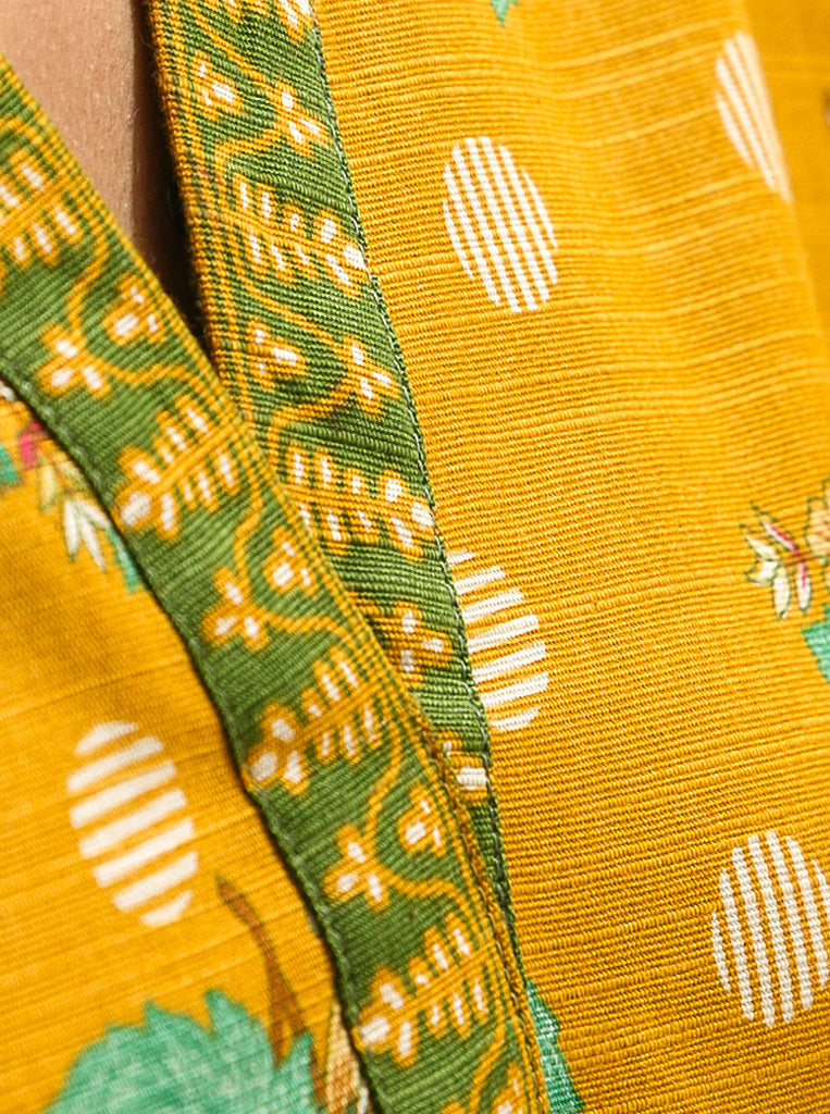 2 PIECE - PRINTED KHADDAR SUIT - ROYAL HERITAGE MORBAGH WN_22   