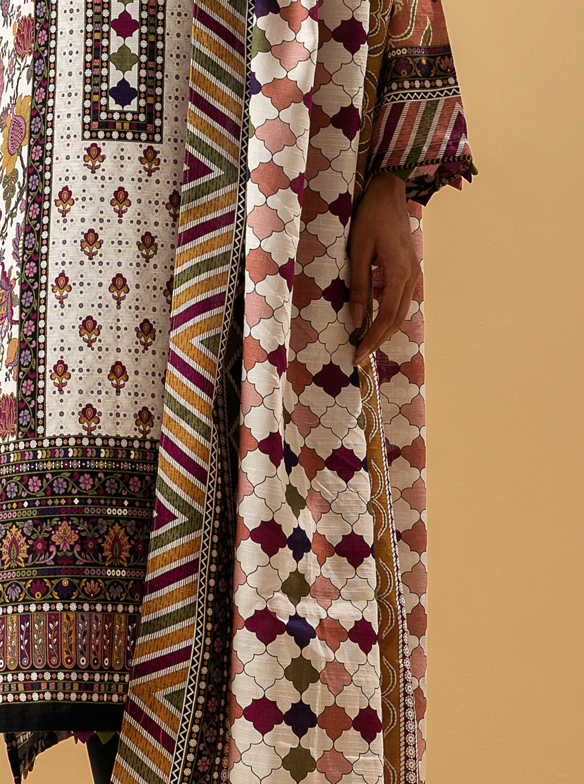 2 PIECE - PRINTED KHADDAR SUIT - LVIS ORCHID MORBAGH WN_22   