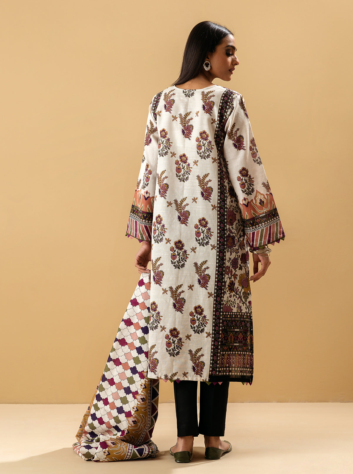 2 PIECE - PRINTED KHADDAR SUIT - LVIS ORCHID MORBAGH WN_22   