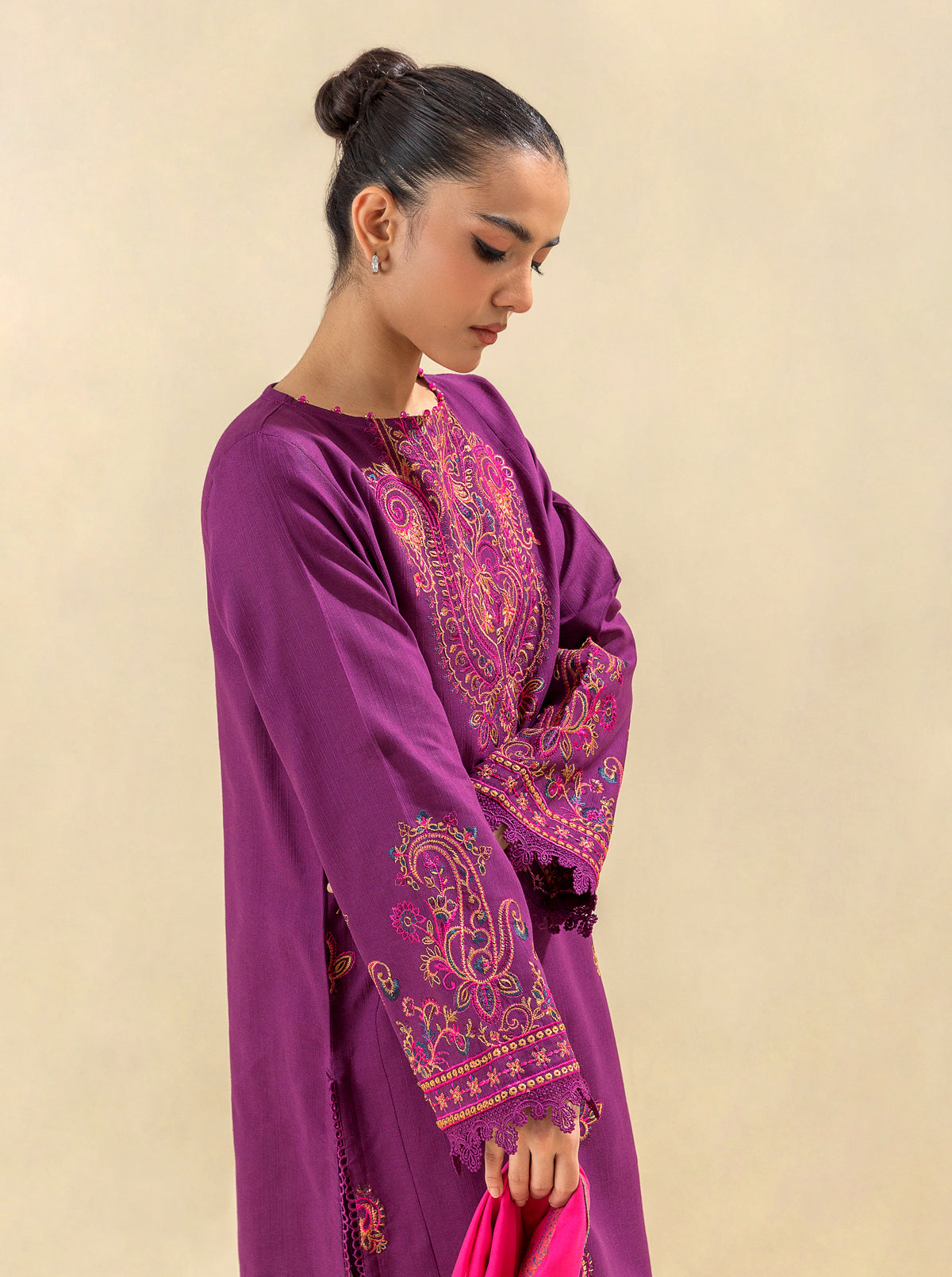 3 PIECE - EMBROIDERED  KHADDAR SUIT - KIR ROYALE MORBAGH WN_23   