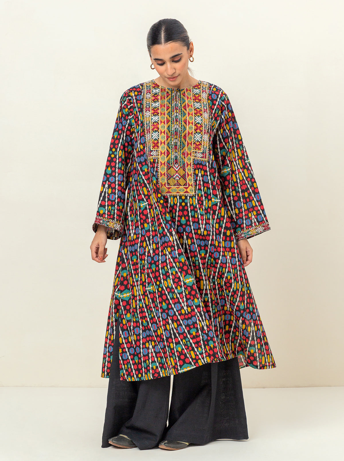 2 PIECE - EMBROIDERED KHADDAR SUIT - MYSTIQUE MISTICA MORBAGH WN_23   