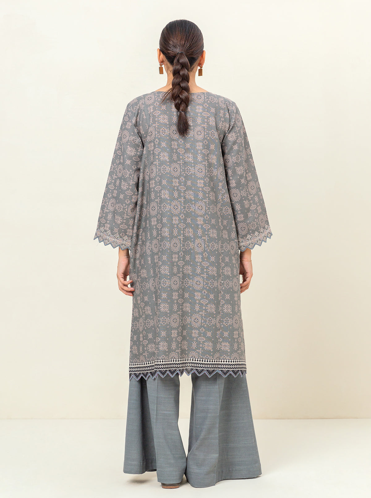 2 PIECE - EMBROIDERED KHADDAR SUIT - DEW GREY MORBAGH WN_23   