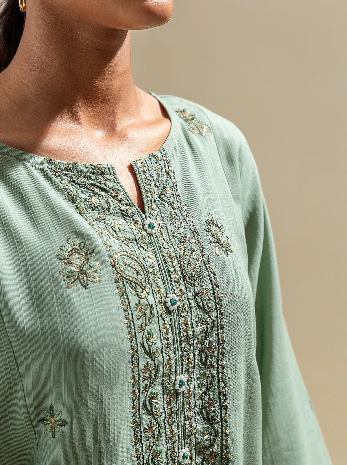 3 PIECE - EMBROIDERED KHADDAR SUIT WITH EMBROIDERED SHAWL - MOSSY MAGIC MORBAGH WN_23   