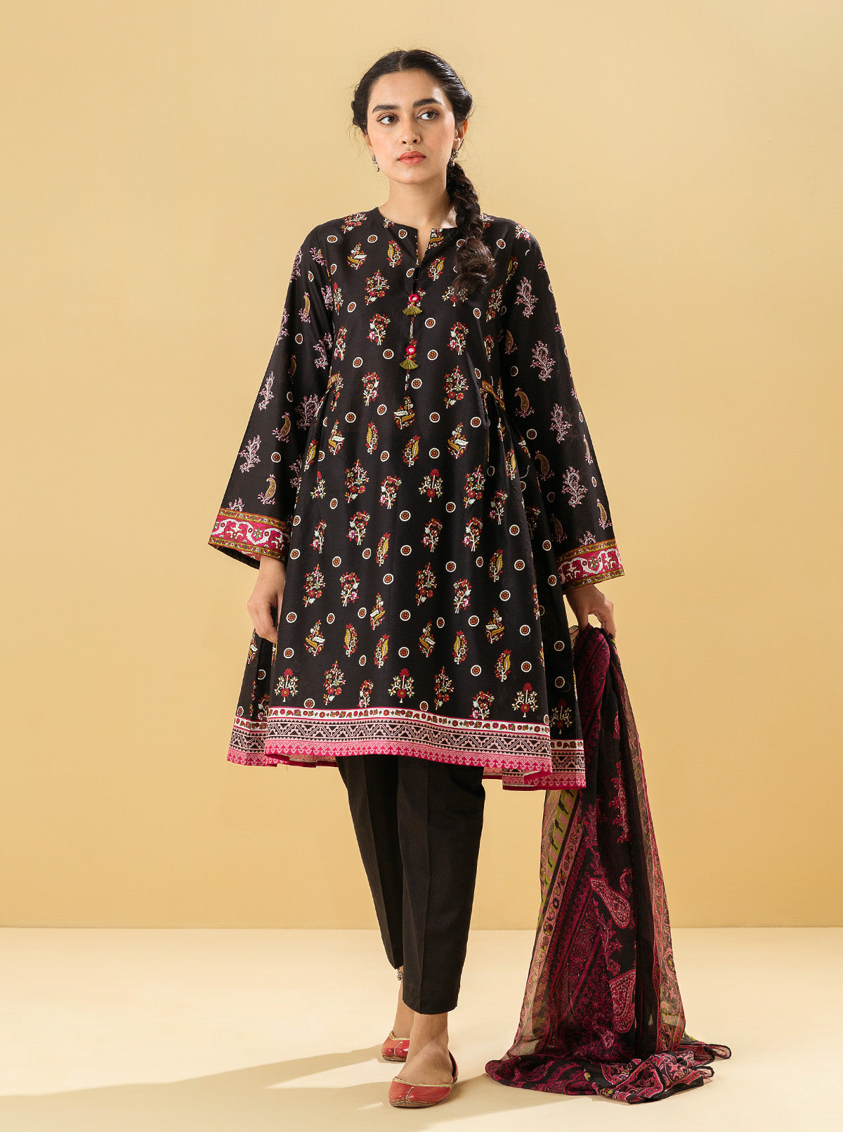 2 PIECE - PRINTED LAWN SUIT - BLACK QUARTZ MORBAGH SU_22   
