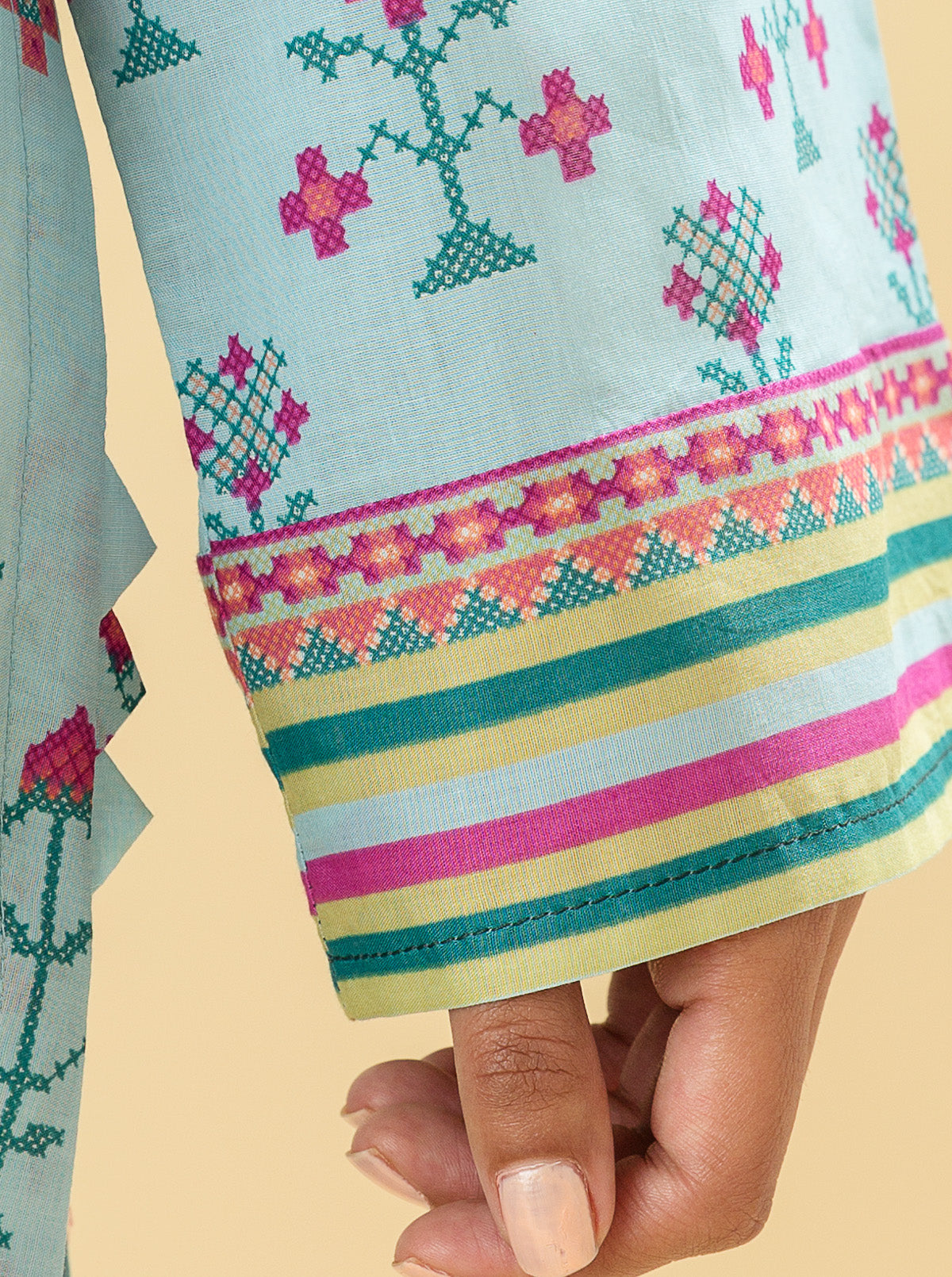 2 PIECE - PRINTED LAWN SUIT - ETHNIC ELEGANCE MORBAGH SU_22   