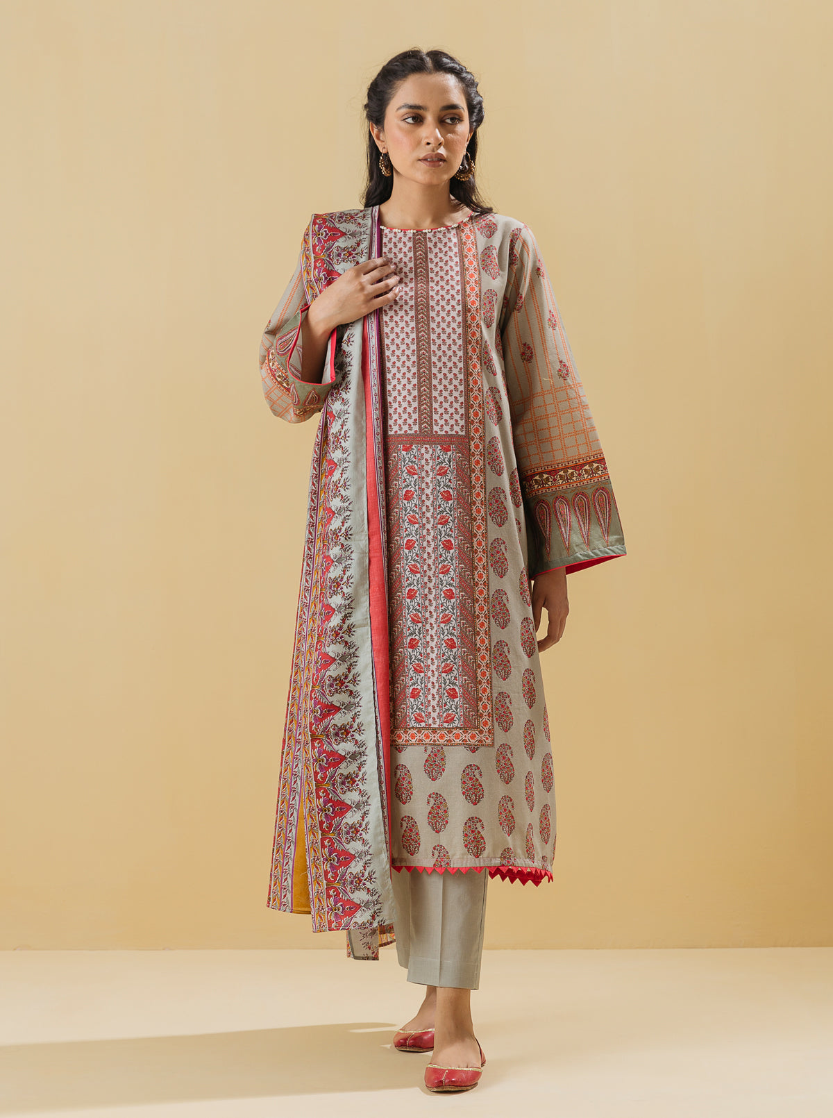 3 PIECE - PRINTED LAWN SUIT - ETHEREAL ESSENCE MORBAGH SU_22   