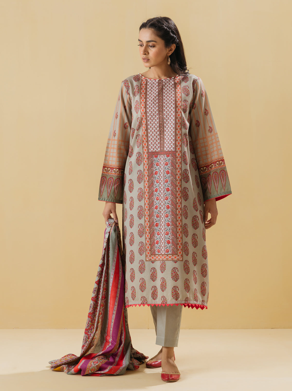 3 PIECE - PRINTED LAWN SUIT - ETHEREAL ESSENCE MORBAGH SU_22   