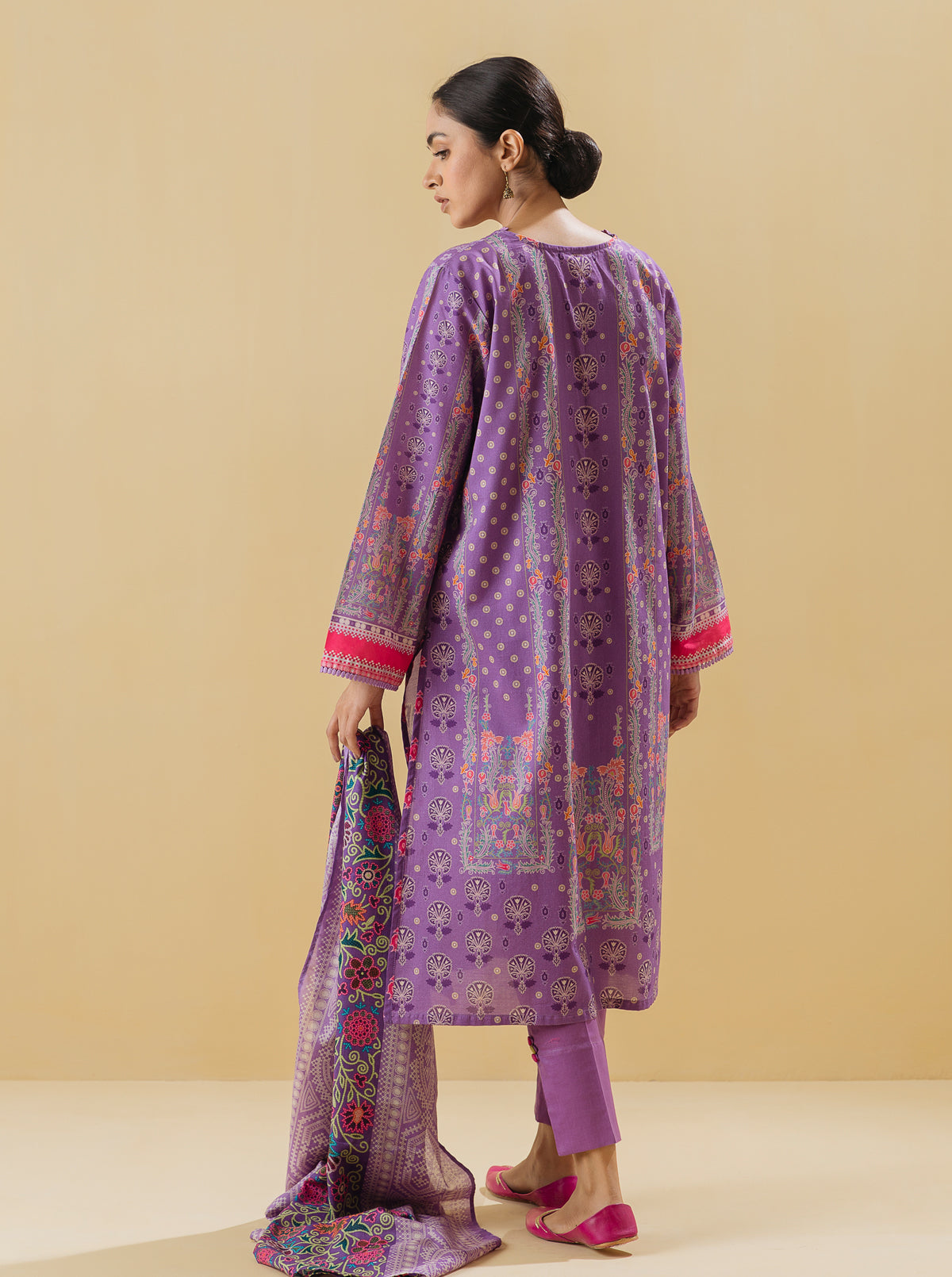 3 PIECE - PRINTED LAWN SUIT - ORCHID TONE MORBAGH SU_22   