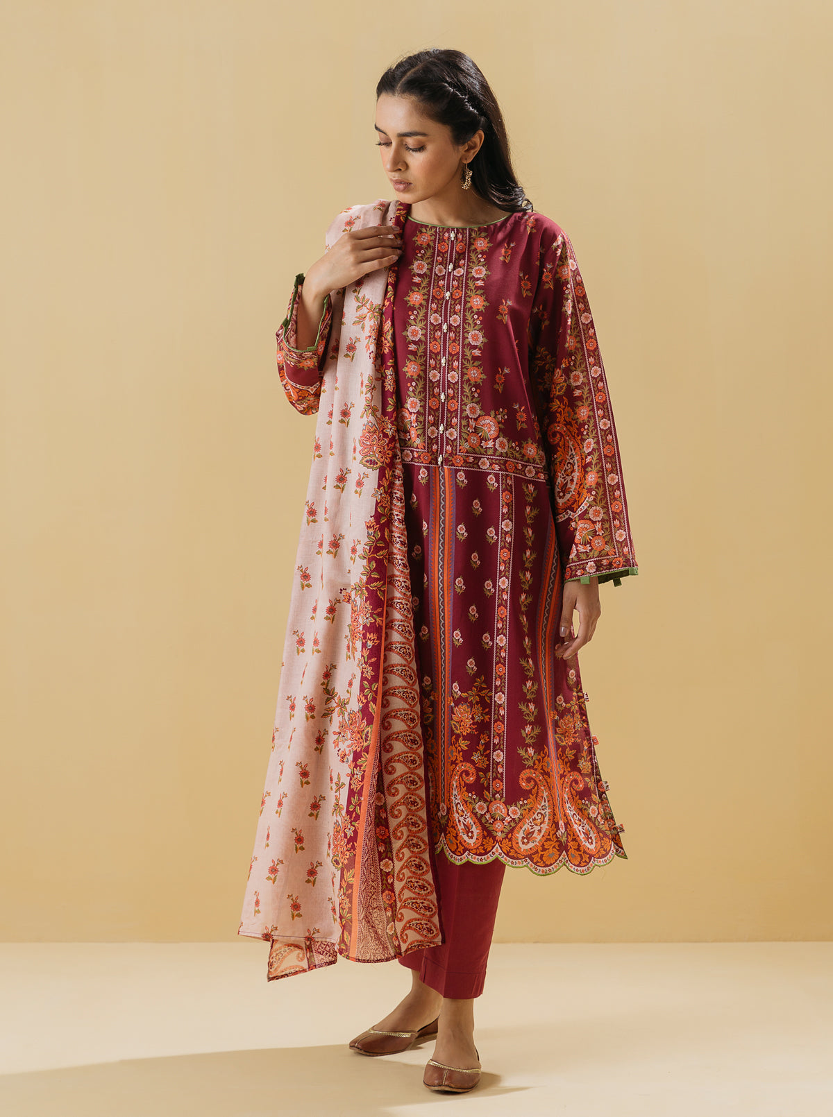 3 PIECE - PRINTED LAWN SUIT - CRIMSON BLUSH MORBAGH SU_22   