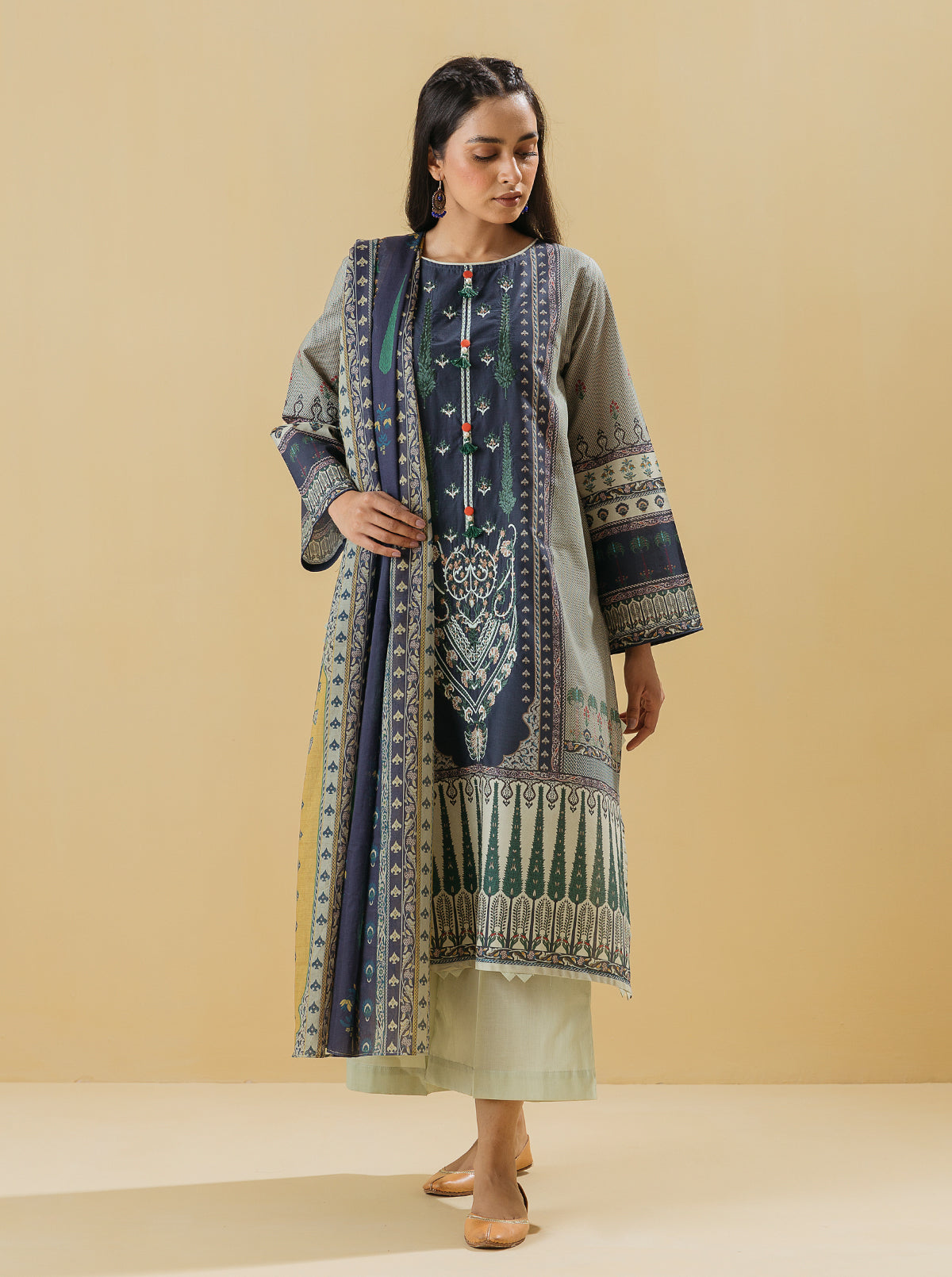 3 PIECE - EMBROIDERED LAWN SUIT - ROCOCO CHARM MORBAGH SU_22   