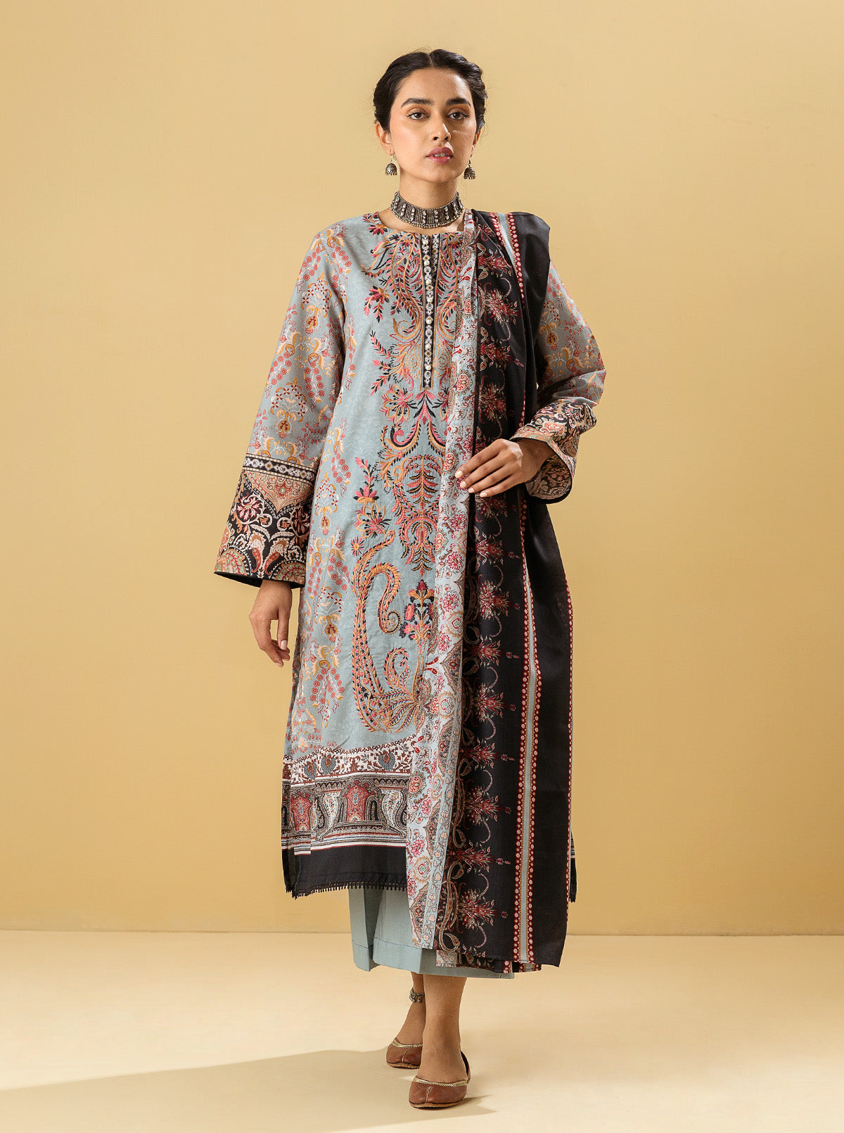 3 PIECE - EMBROIDERED  LAWN SUIT - SUMMER BREEZE MORBAGH SU_22   