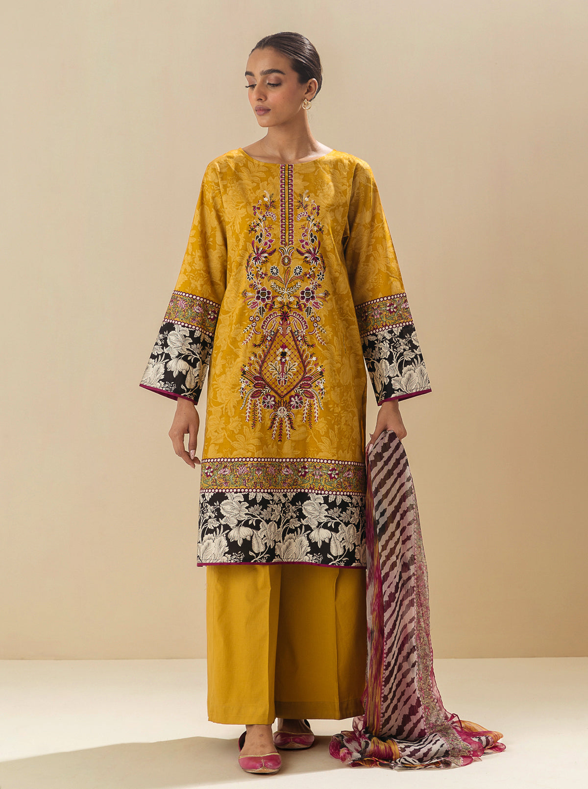 2 PIECE - EMBROIDERED LAWN SUIT - GOLDEN SPICE MORBAGH SU_23   
