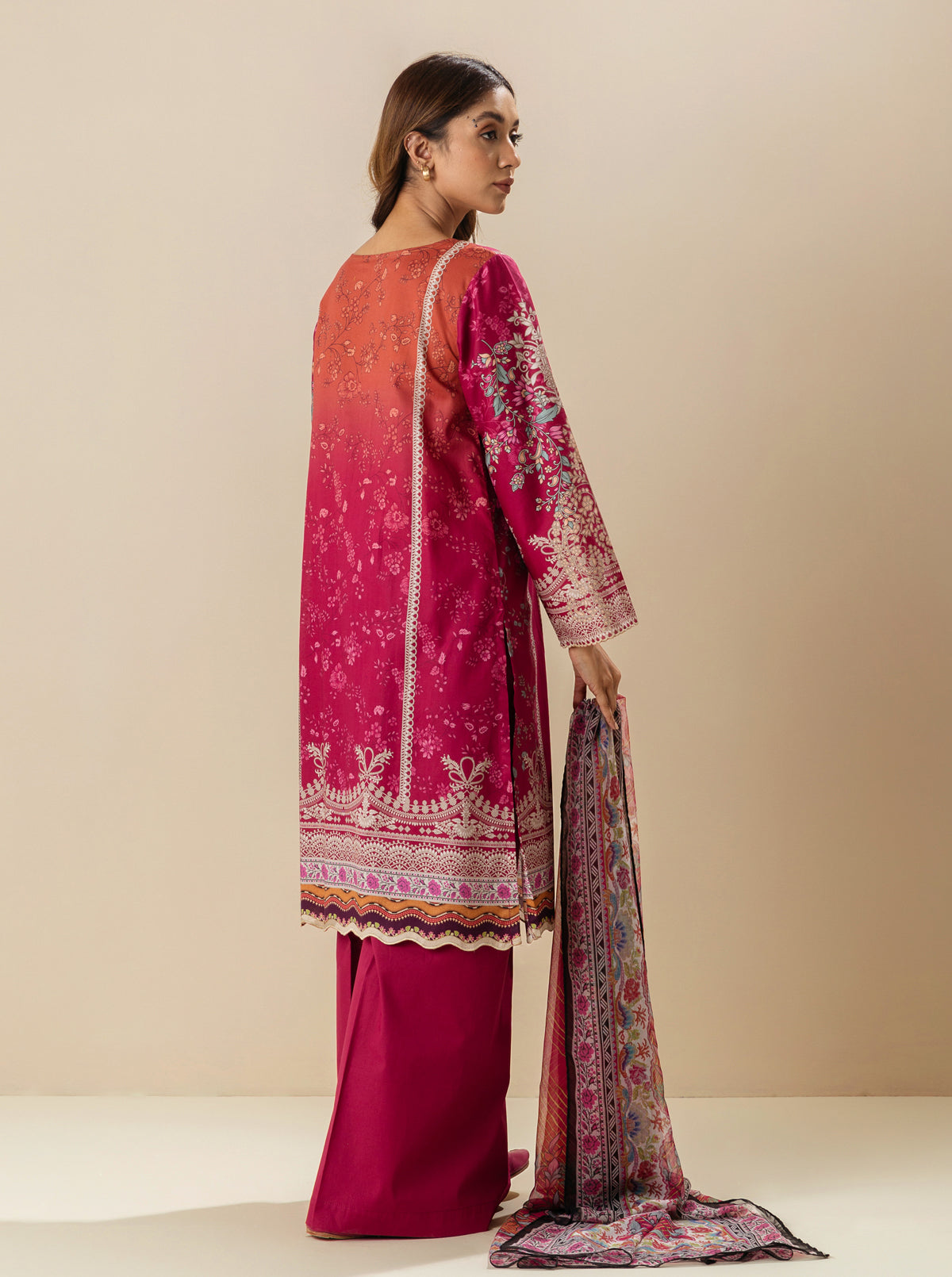 3 PIECE - EMBROIDERD LAWN SUIT - MULBERRY MINES MORBAGH SU_23   