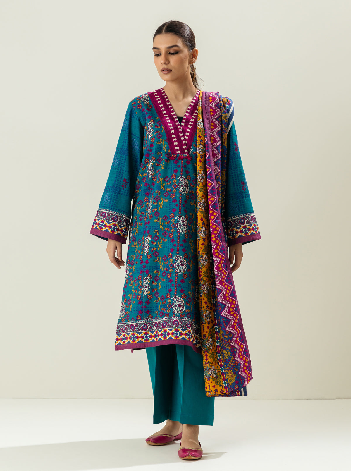 3 PIECE - PRINTED KHADDAR SUIT - CASCADES MORBAGH WN_22   