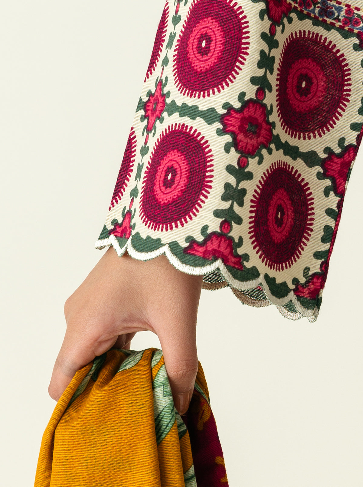 3 PIECE - PRINTED KHADDAR SUIT - ROYAL SUZANI MORBAGH WN_22   