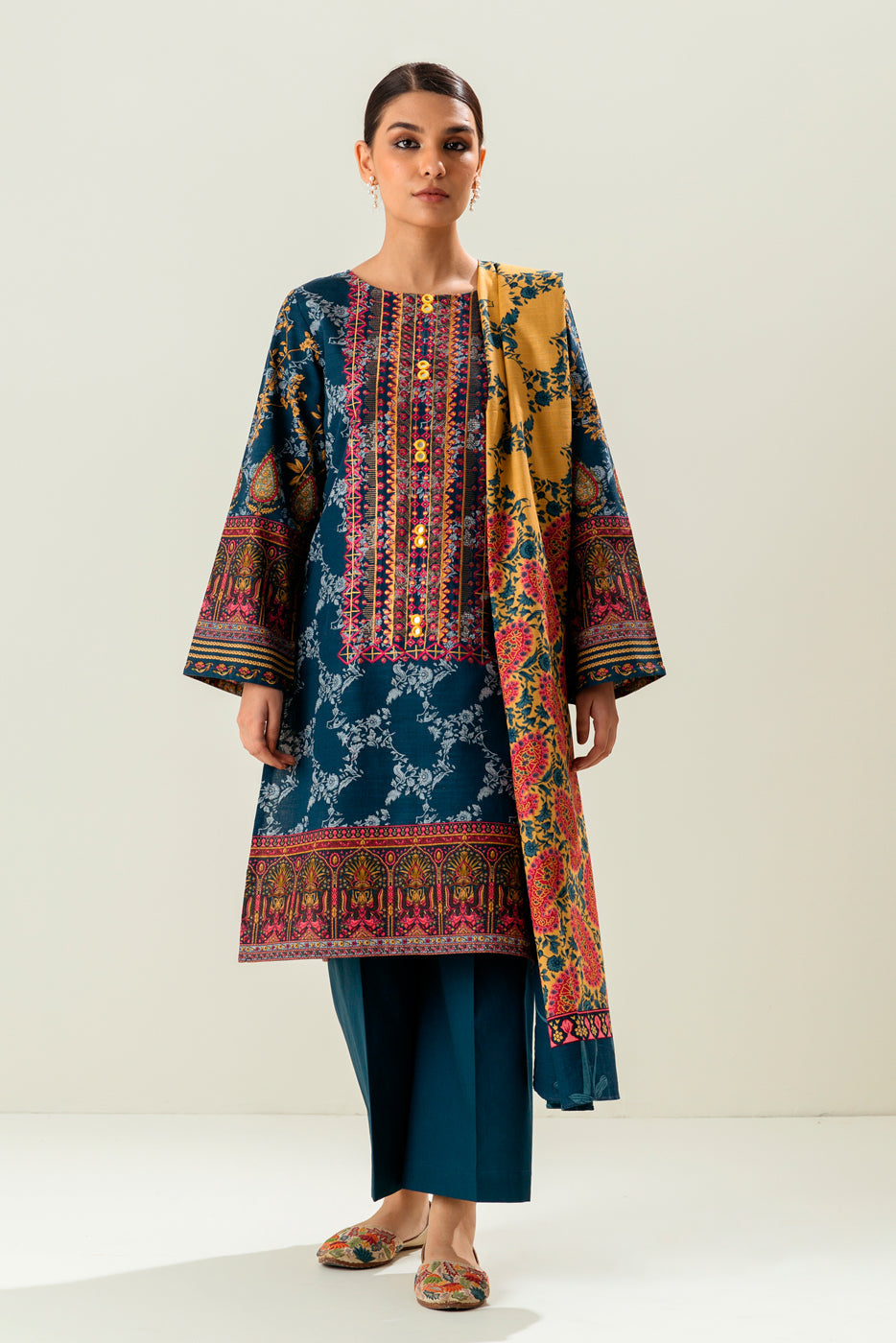 3 PIECE - EMBROIDERED  KHADDAR SUIT - DENIM MORBAGH WN_22   
