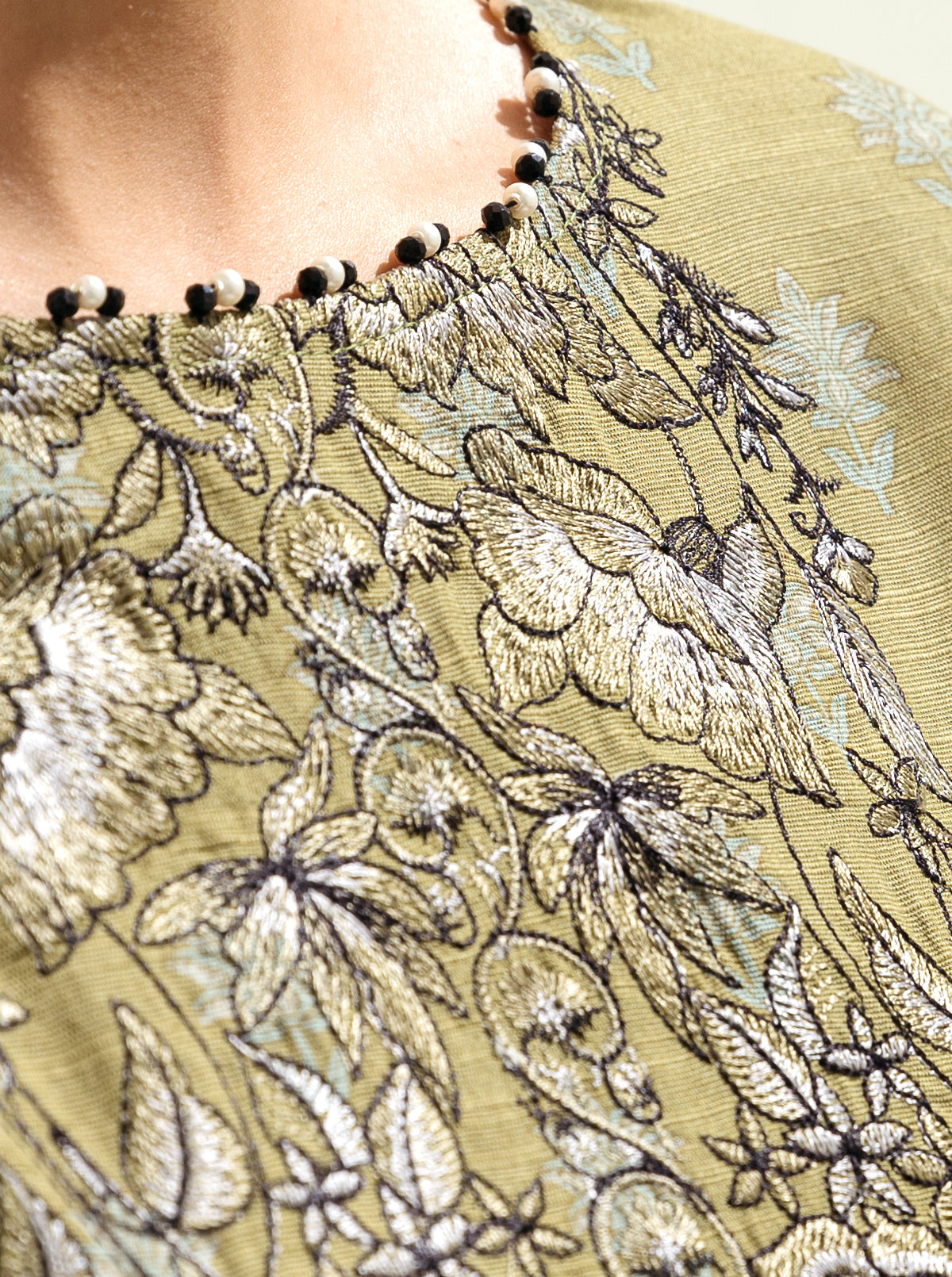 3 PIECE - EMBROIDERED  KHADDAR SUIT - DUSKY DREAM MORBAGH WN_22   