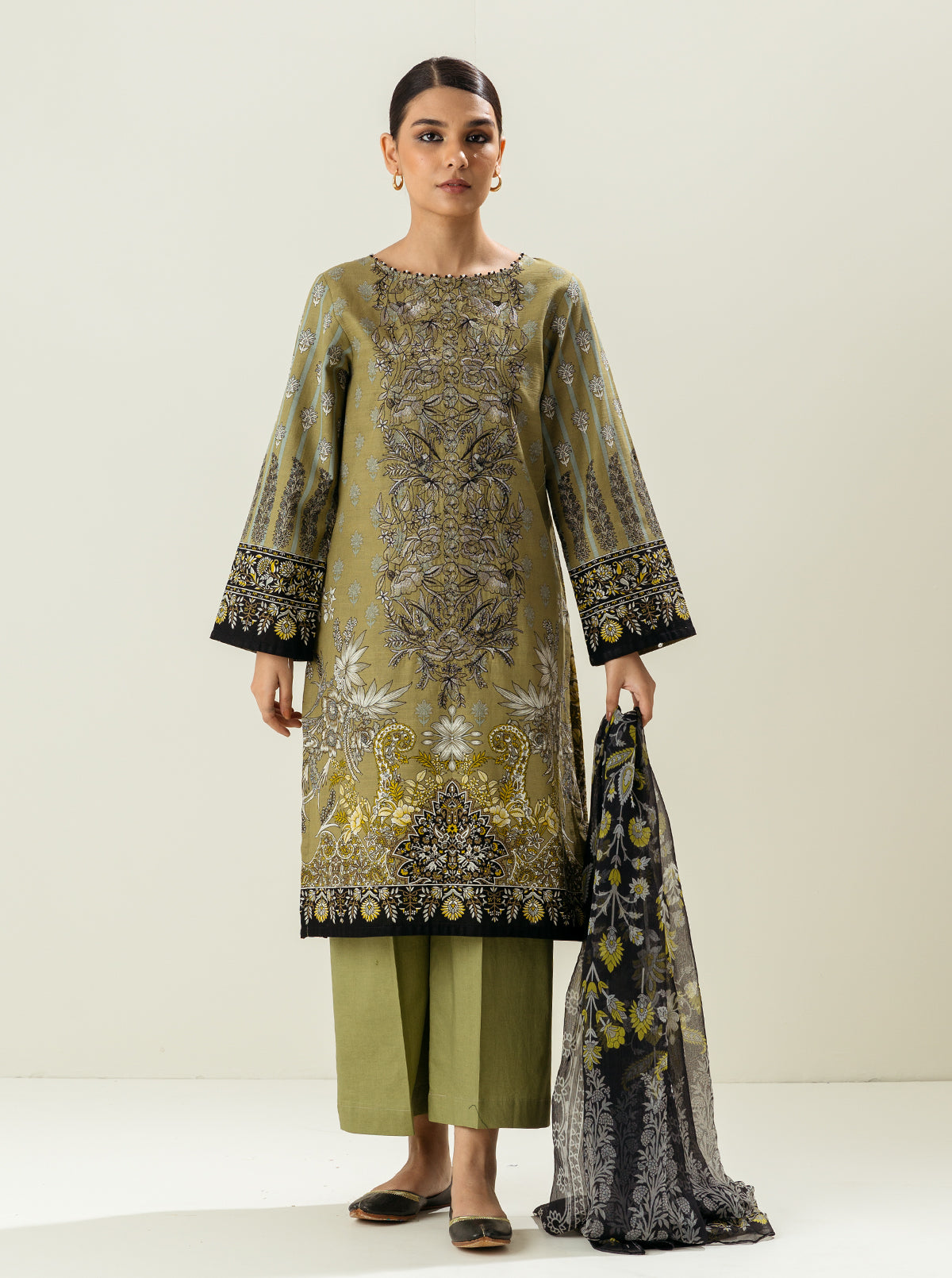 3 PIECE - EMBROIDERED  KHADDAR SUIT - DUSKY DREAM MORBAGH WN_22   