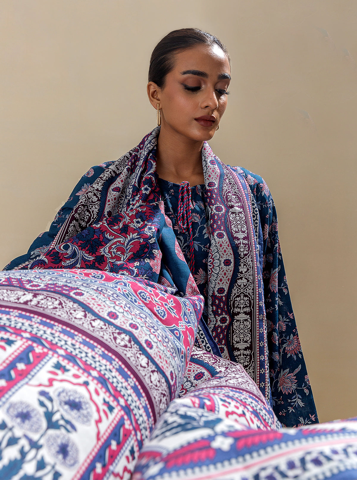 3 PIECE - PRINTED KHADDAR SUIT - ERA OF ROYALTY MORBAGH WN_23   